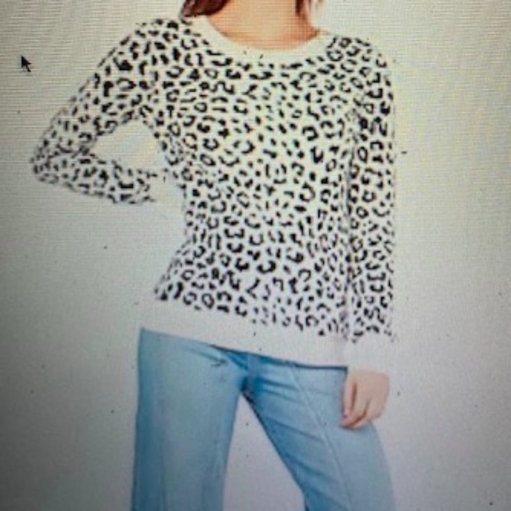 LEOPARD CHEETAH ANIMAL PRINT FITTED SWEATER slim